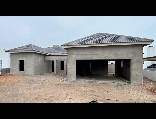 3 BEDROOM HOUSE FOR SALE IN ATLANTIC SANDS PRIVATE ESTATE